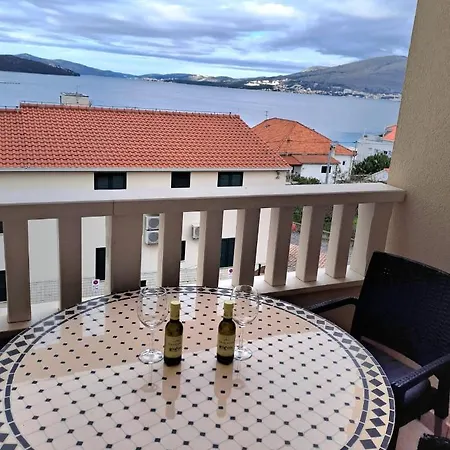 Angie Apartmán *